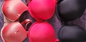 Lot of 3 like new Soma bras